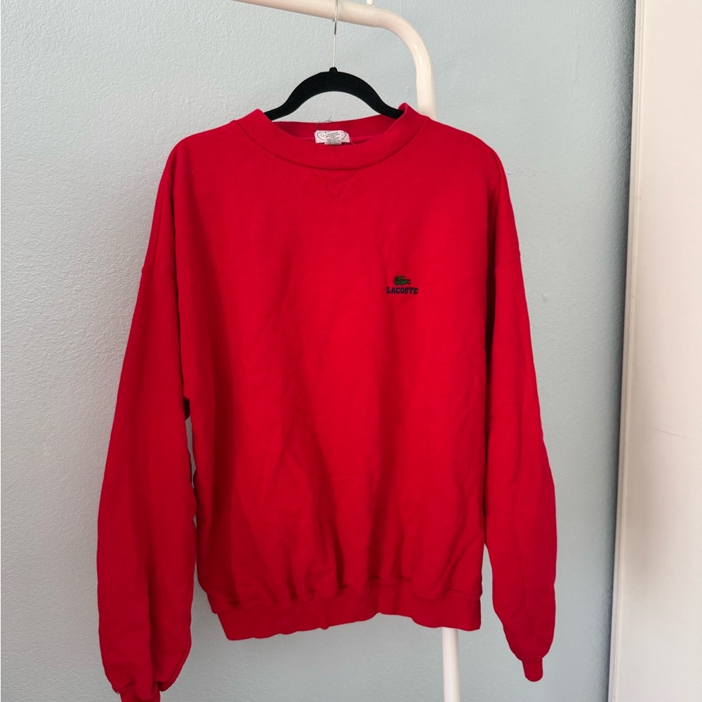 Lacoste Red Crewneck Sweater Vibrant Comfortable Design